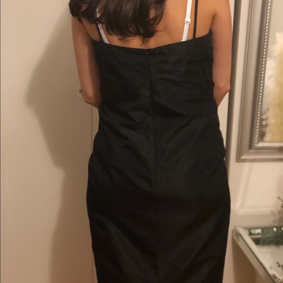 Black dress - Picture 2 of 3